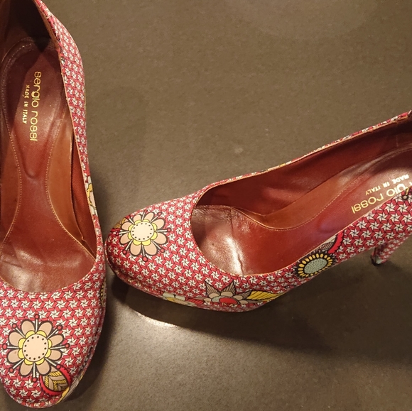 Sergio Rossi designer heels - Picture 1 of 4